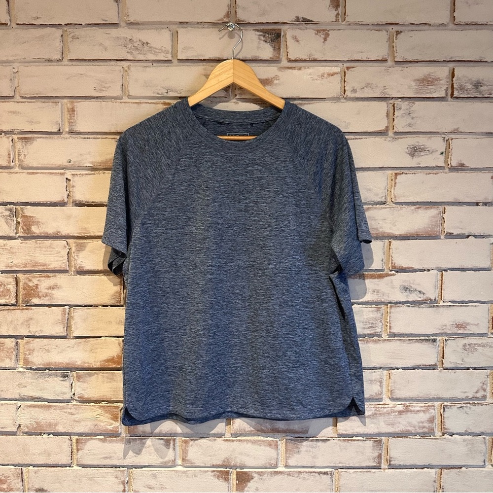 LL Bean Blue movement active short sleeve shirt